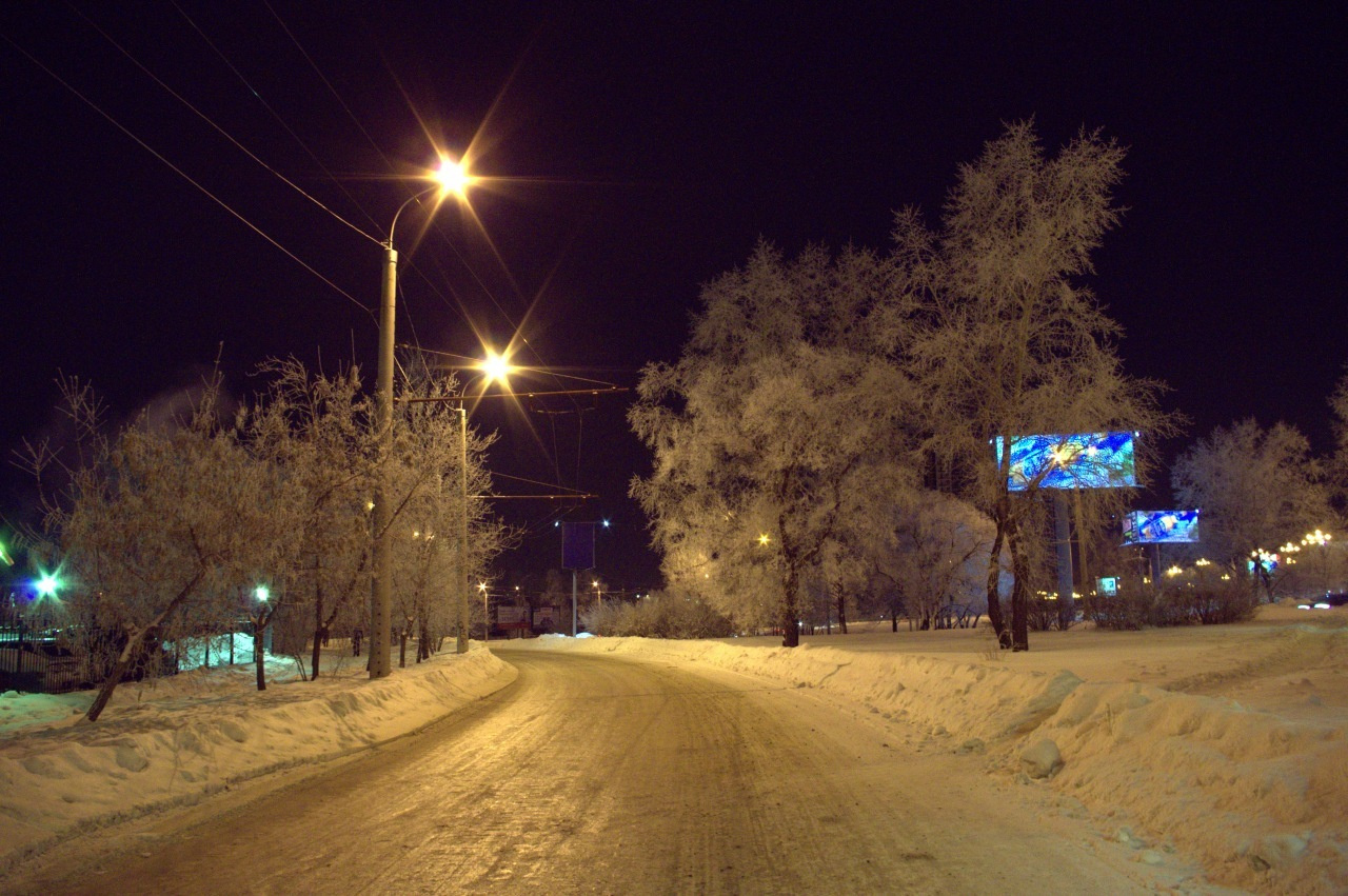 Коралловый декабрь. кораллы снег мороз фонарь зима