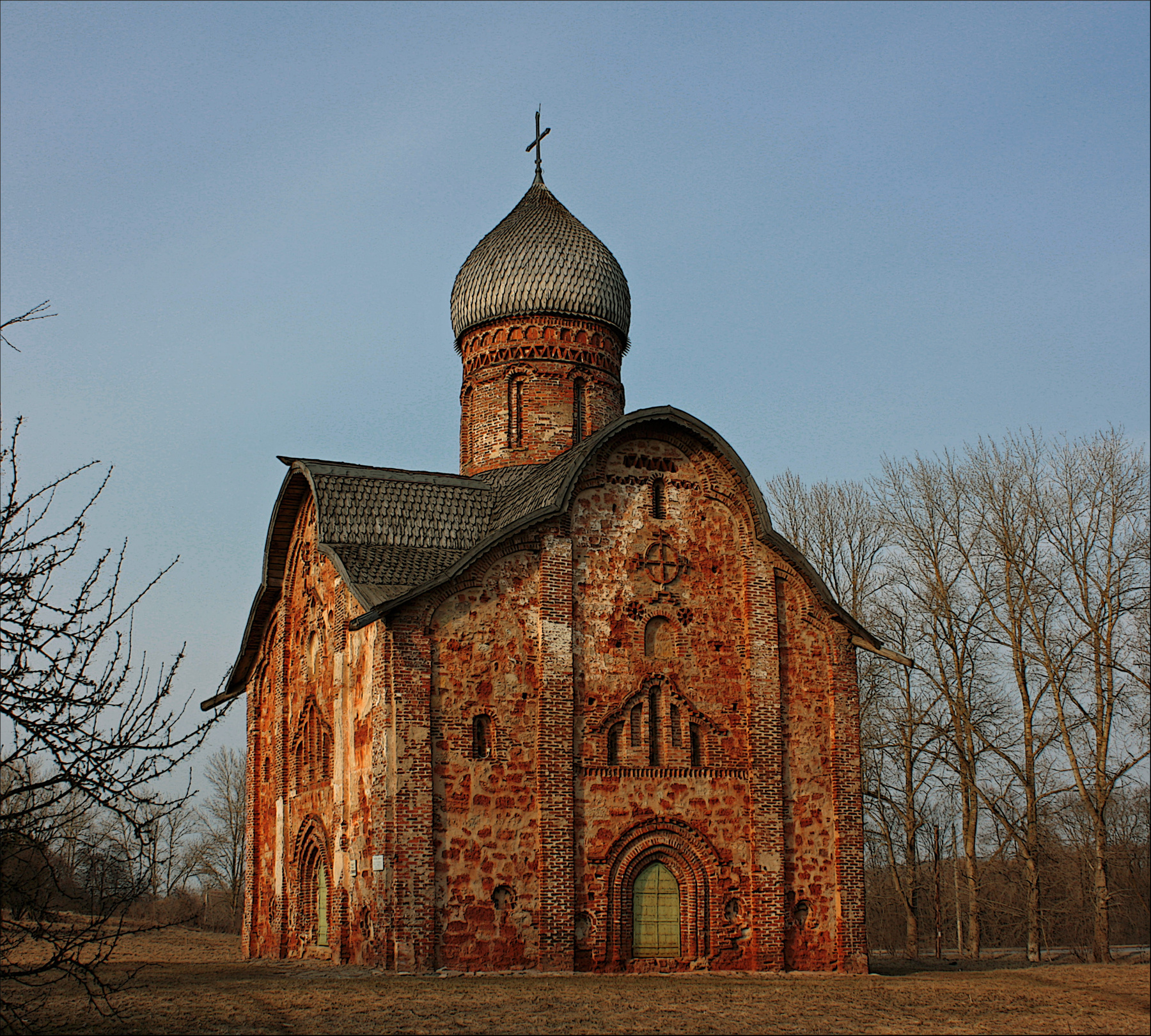 Церковь Петра и Павла в Кожевниках. 1406 г. Великий Новгород церковь архитектура