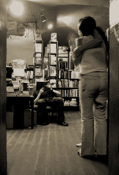 Читатели Книжный магазин.