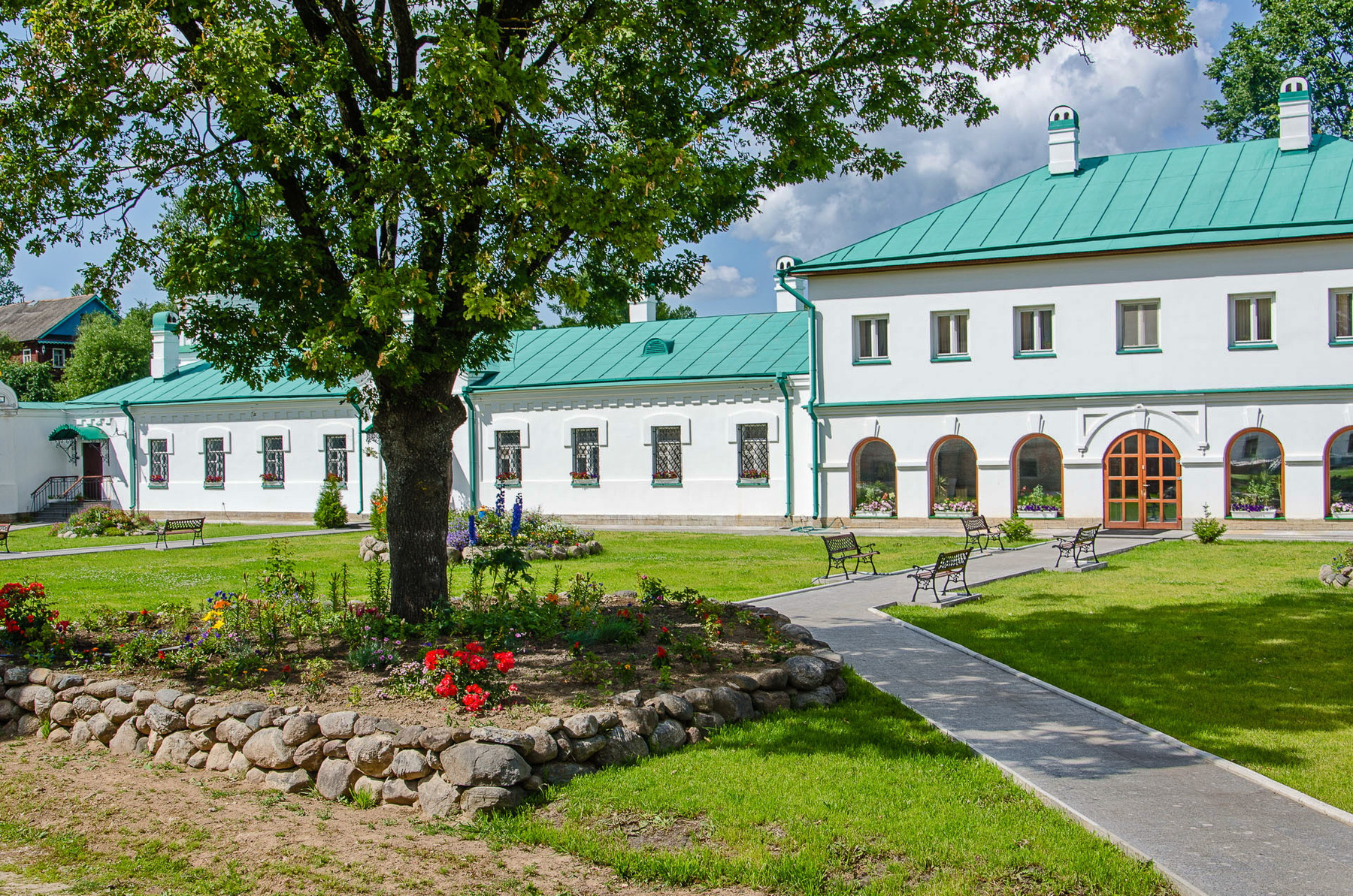 Староладожский Никольский мужской монастырь 