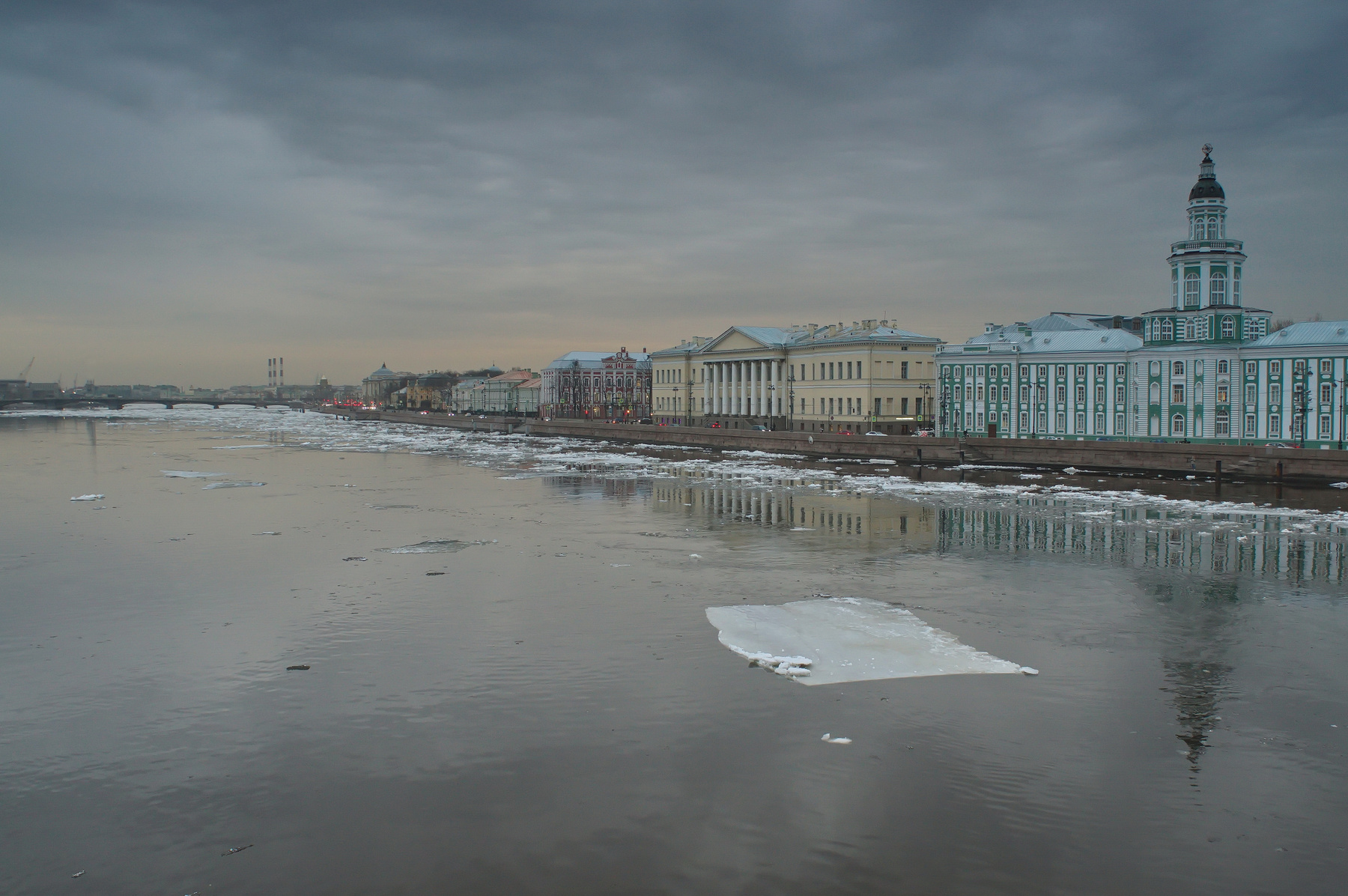 Весенний город Петербург