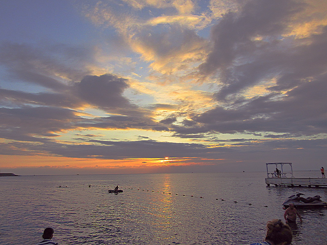 МОРЕ  ЗАКАТ 