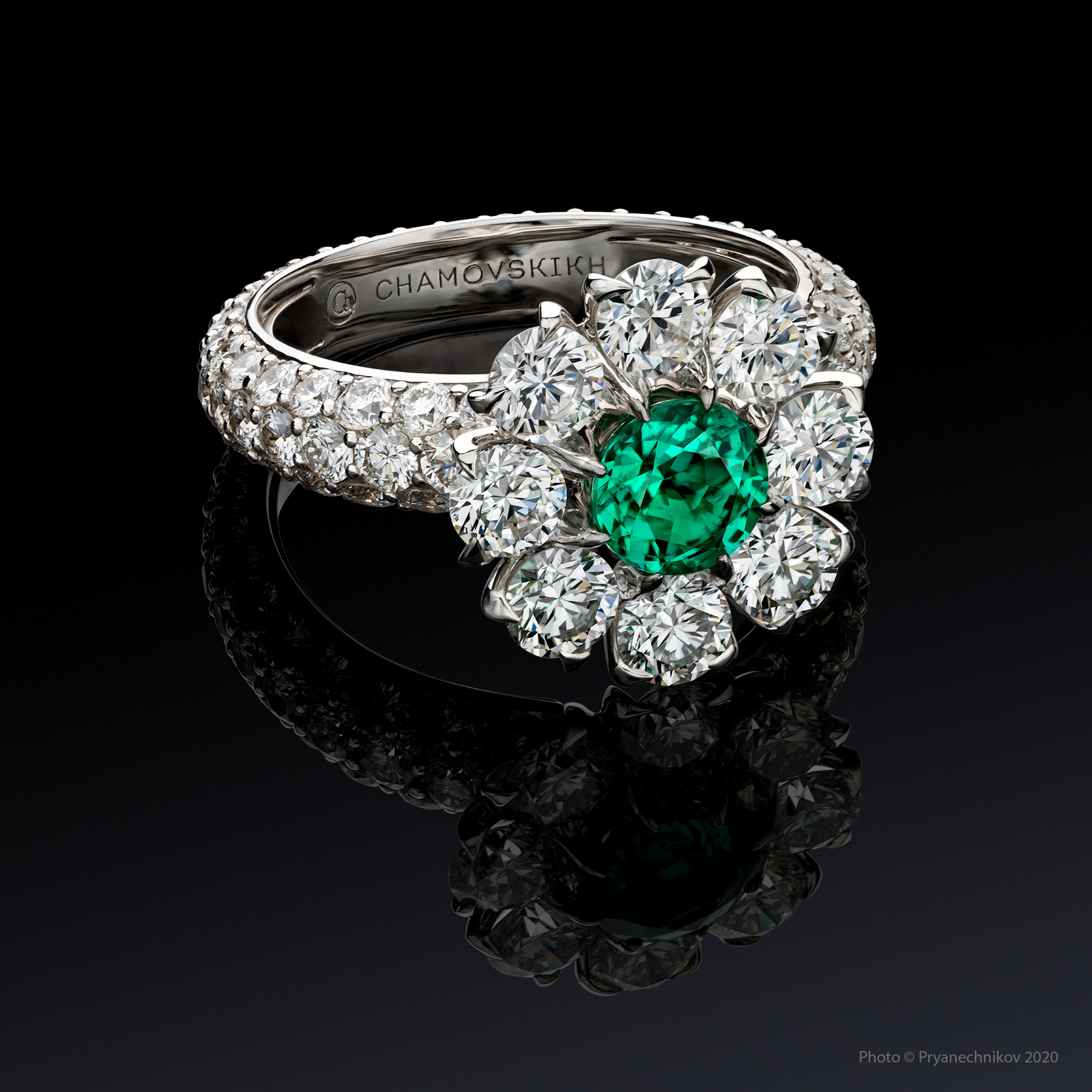 Рекламное фото ювелирных изделий и драгоценных камней. Precious Gems Pryanechnikov