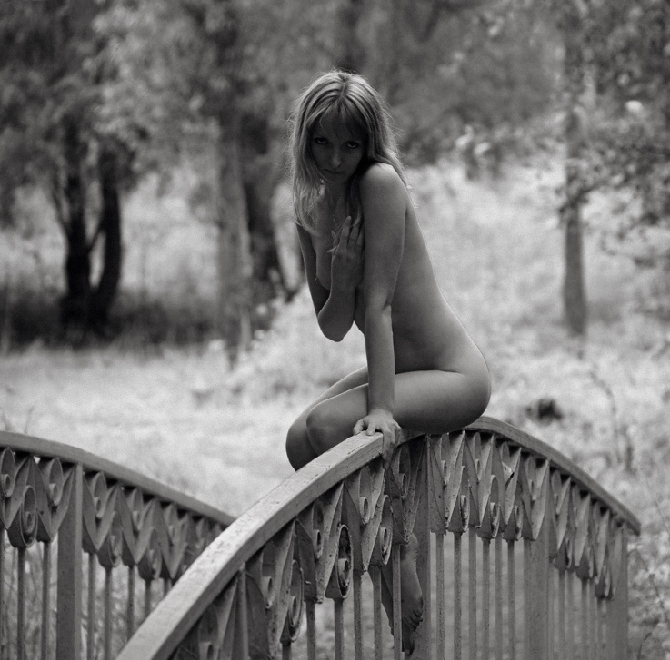 Little Bridge мостик девушка тёмные аллеи 3859829