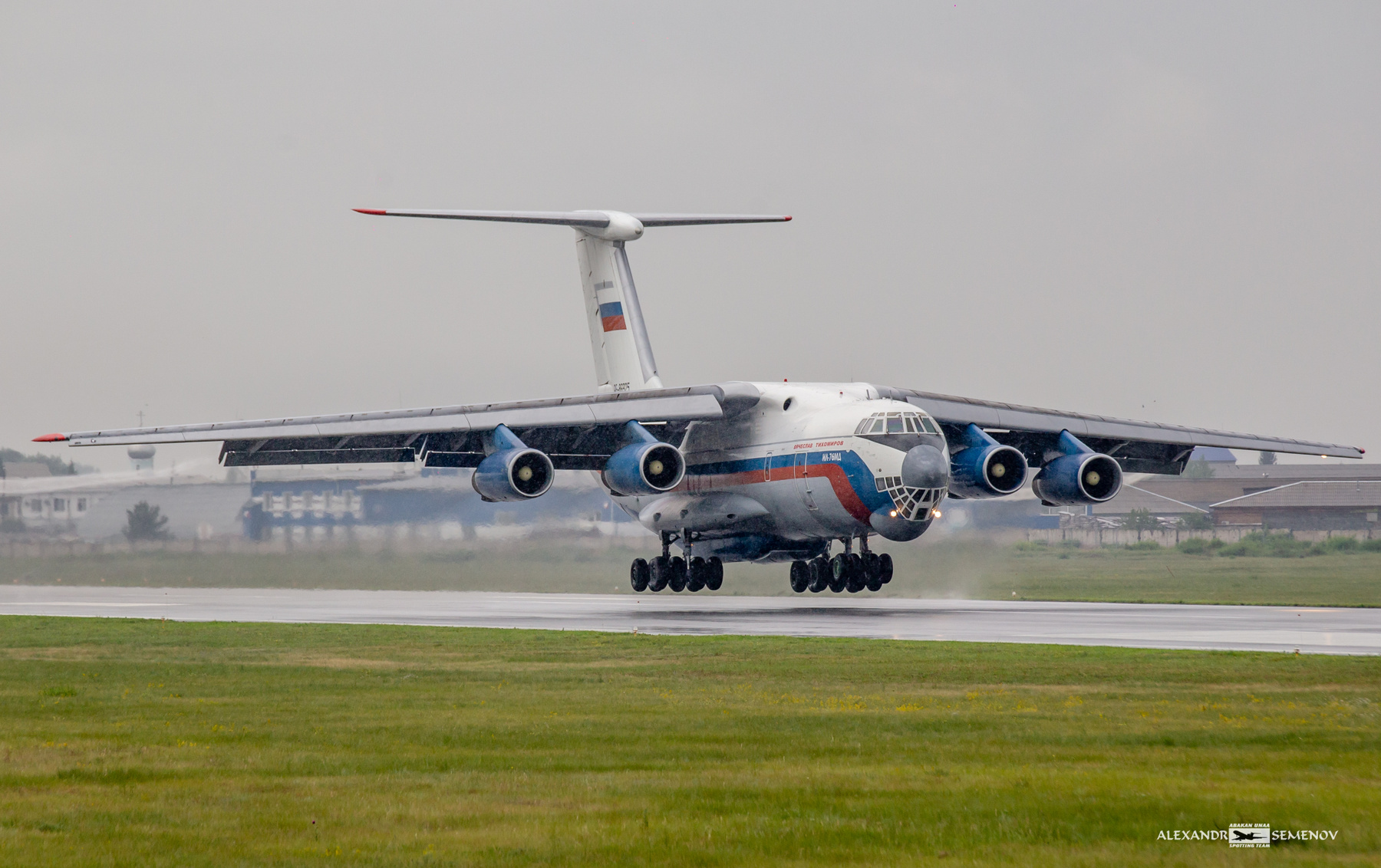 ИЛ-76МД 