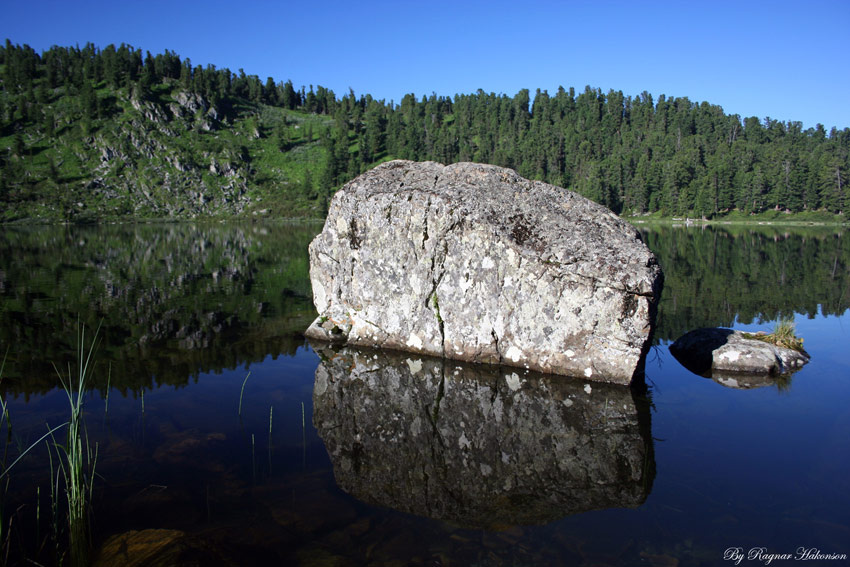 хрупкая гладь вода отражение гладь тишина