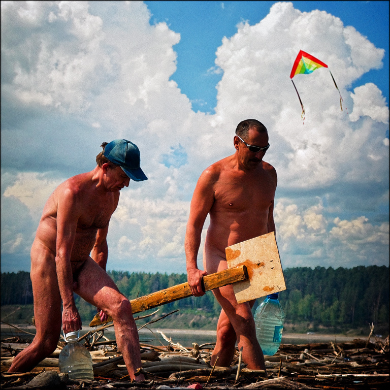 SEARCHERS 