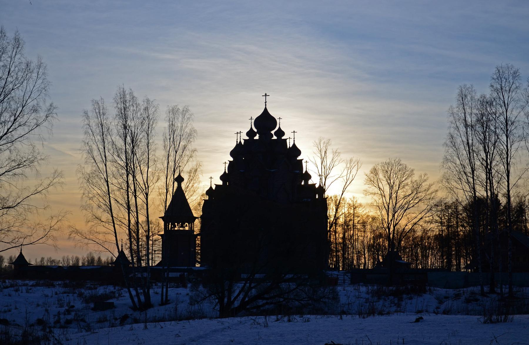 Невский лесопарк. Покровская церковь. Петербург Покровская церковь закат зима Невский лесопарк