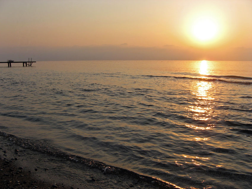 Рассветная Турция море солнце