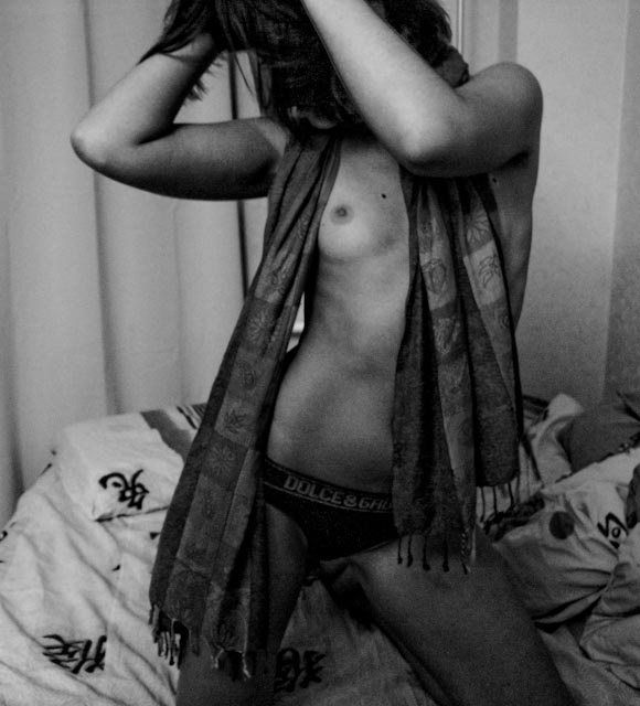 в движении 