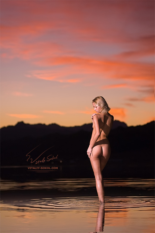 - Red sea water aqua nude beauty