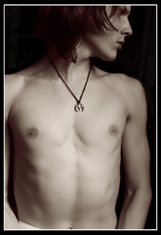 myself. naked. парень обнаженный