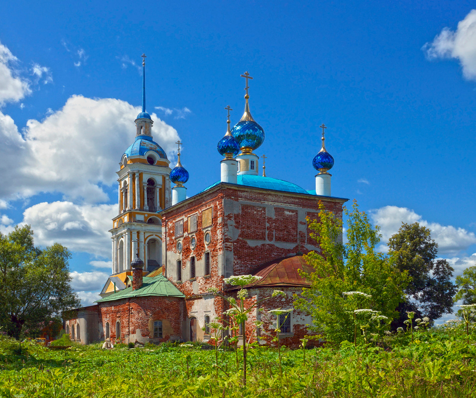 Церковь Смоленской иконы Божьей Матери село храм вера
