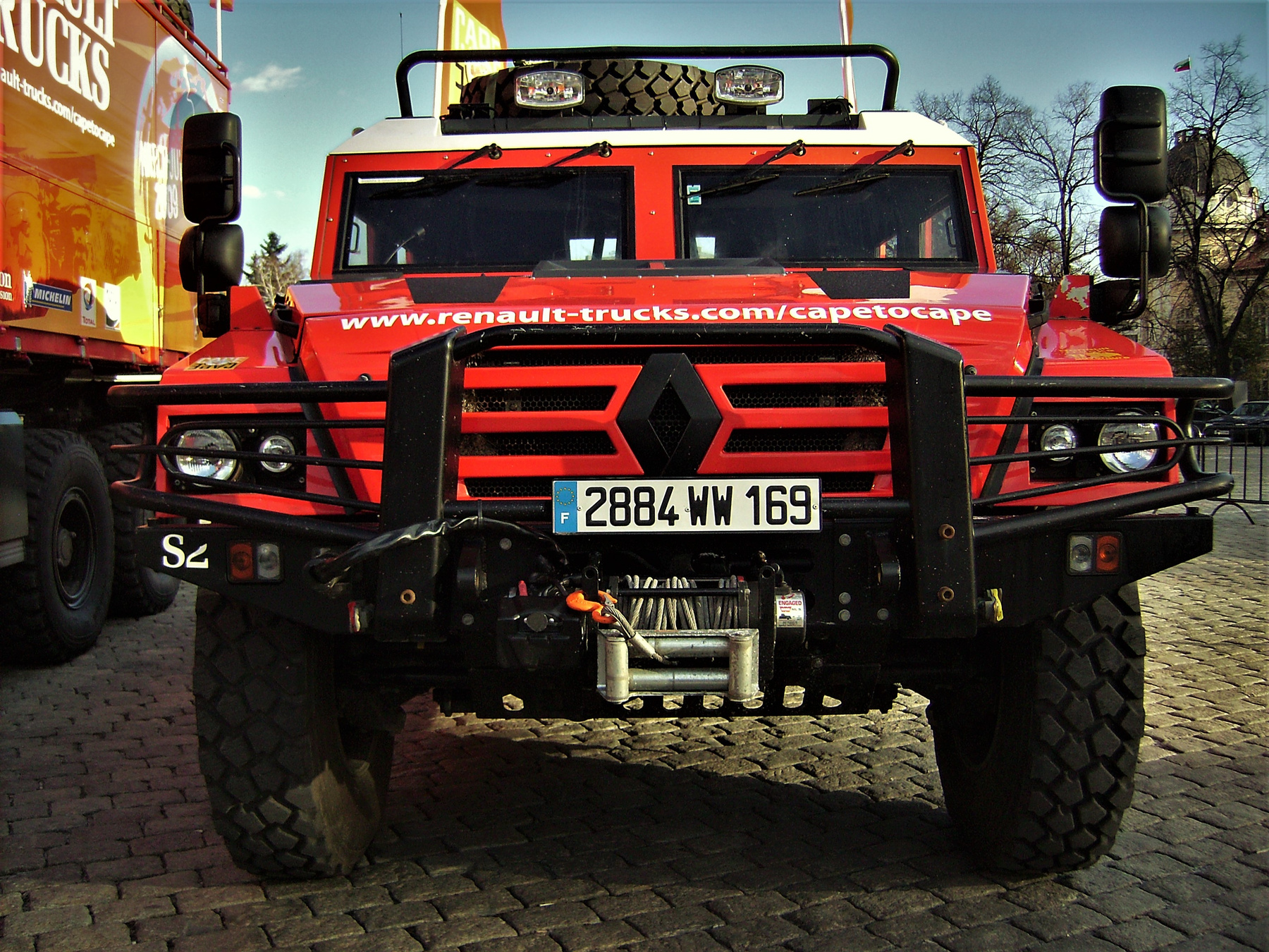 RENAULT 
