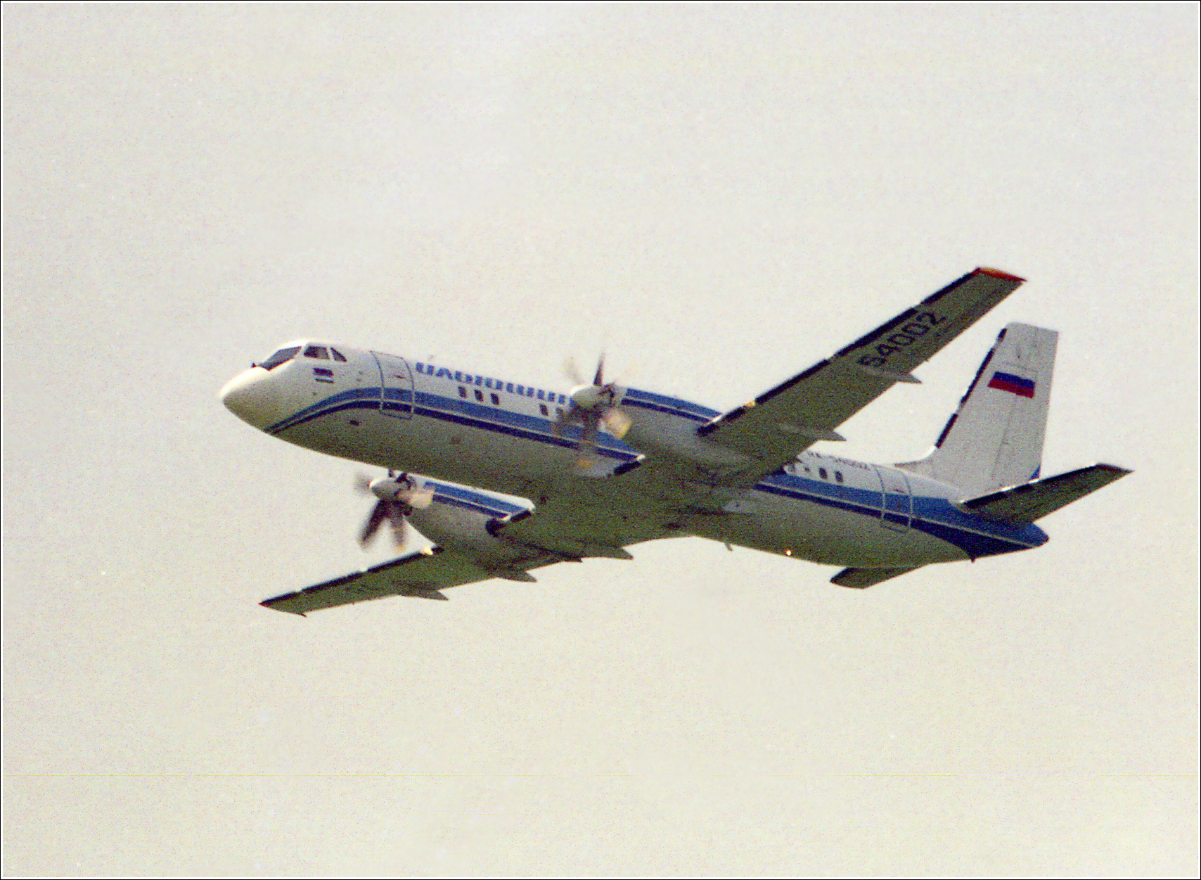 Ил-114 Ил-114 авиация самолет полет Тушино 1996