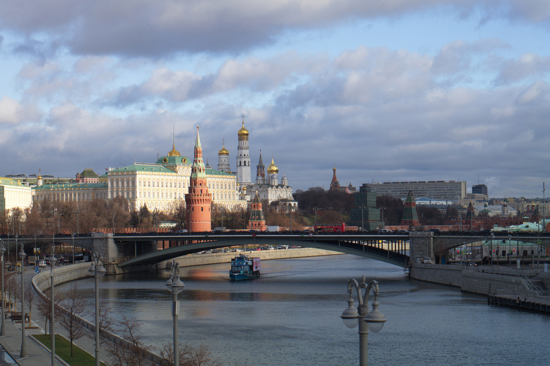 Разгон тоски 21. город Москва пейзаж
