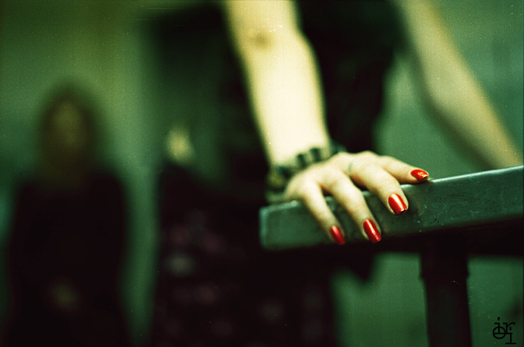 don`t judge me so harsh little girl 