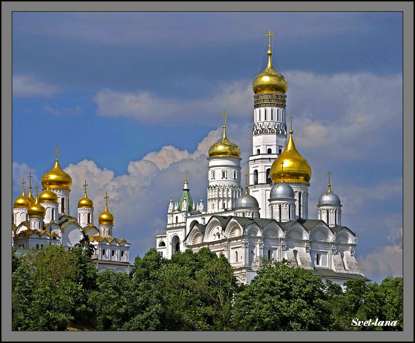 Золотые купола 