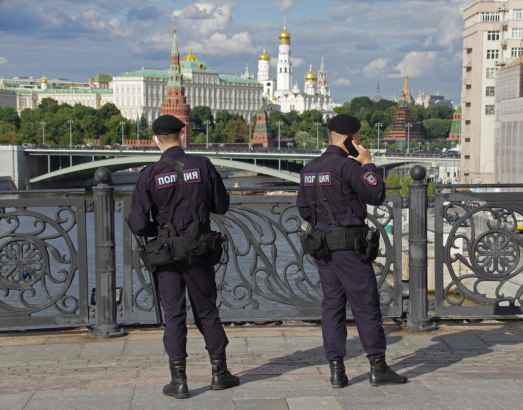 Патруль на мосту 