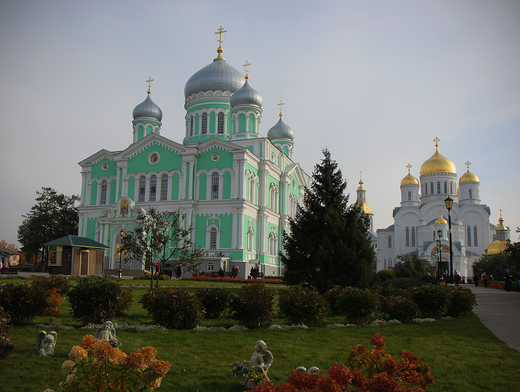 Дивное Дивеево Дивеево монастырь храм церковь