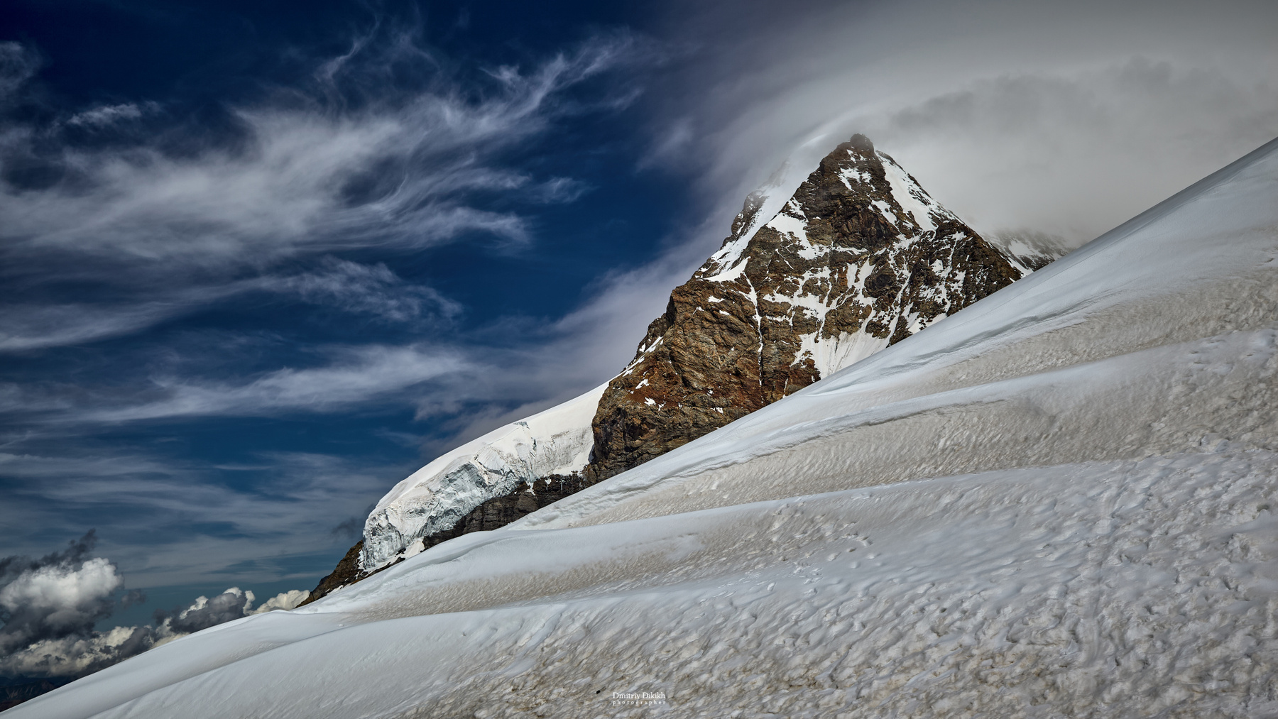 Jungfrau... Швейцария солнце снег горы Альпы jungfrau