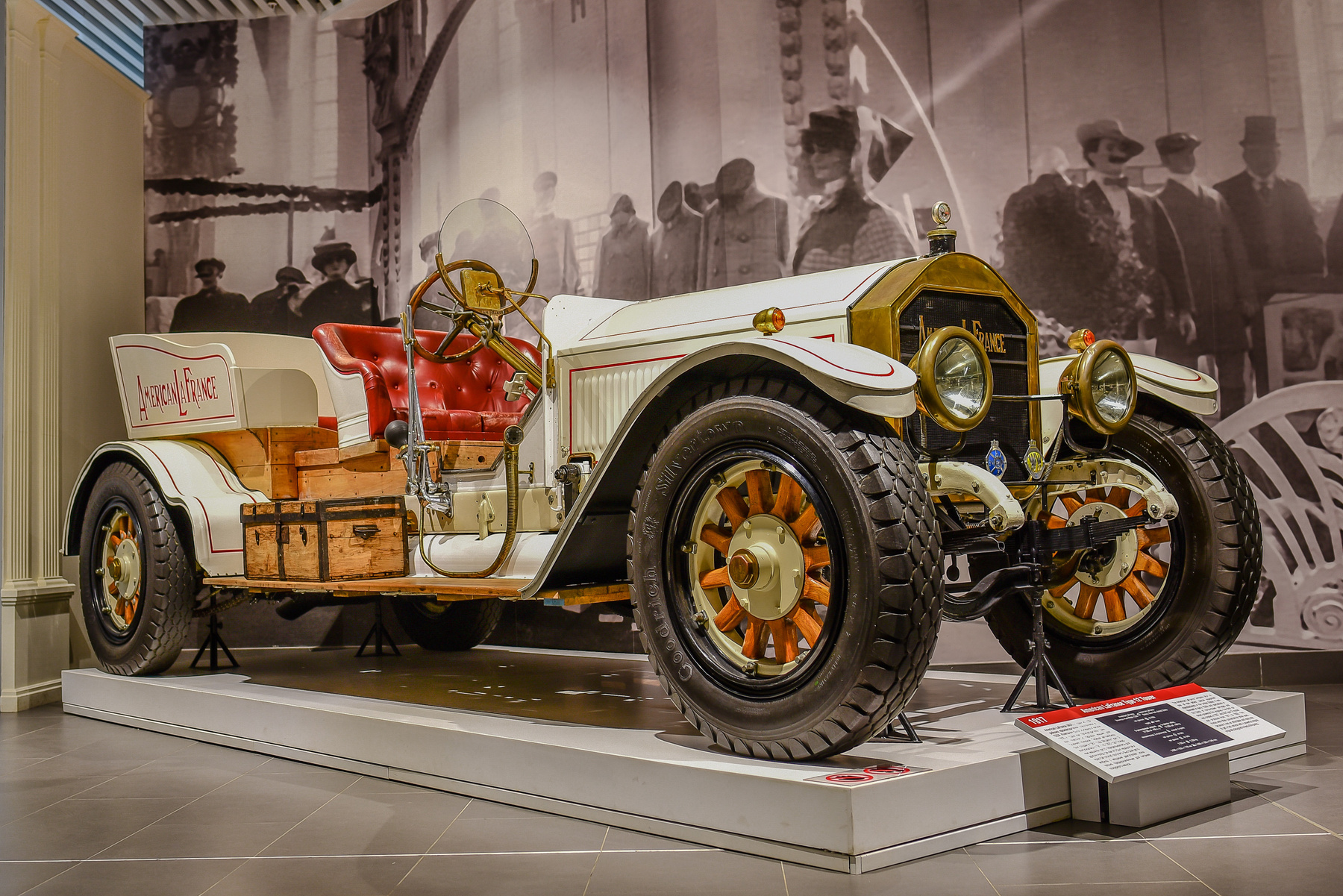 American La France Type 12 Tourer (США, 1917) 
