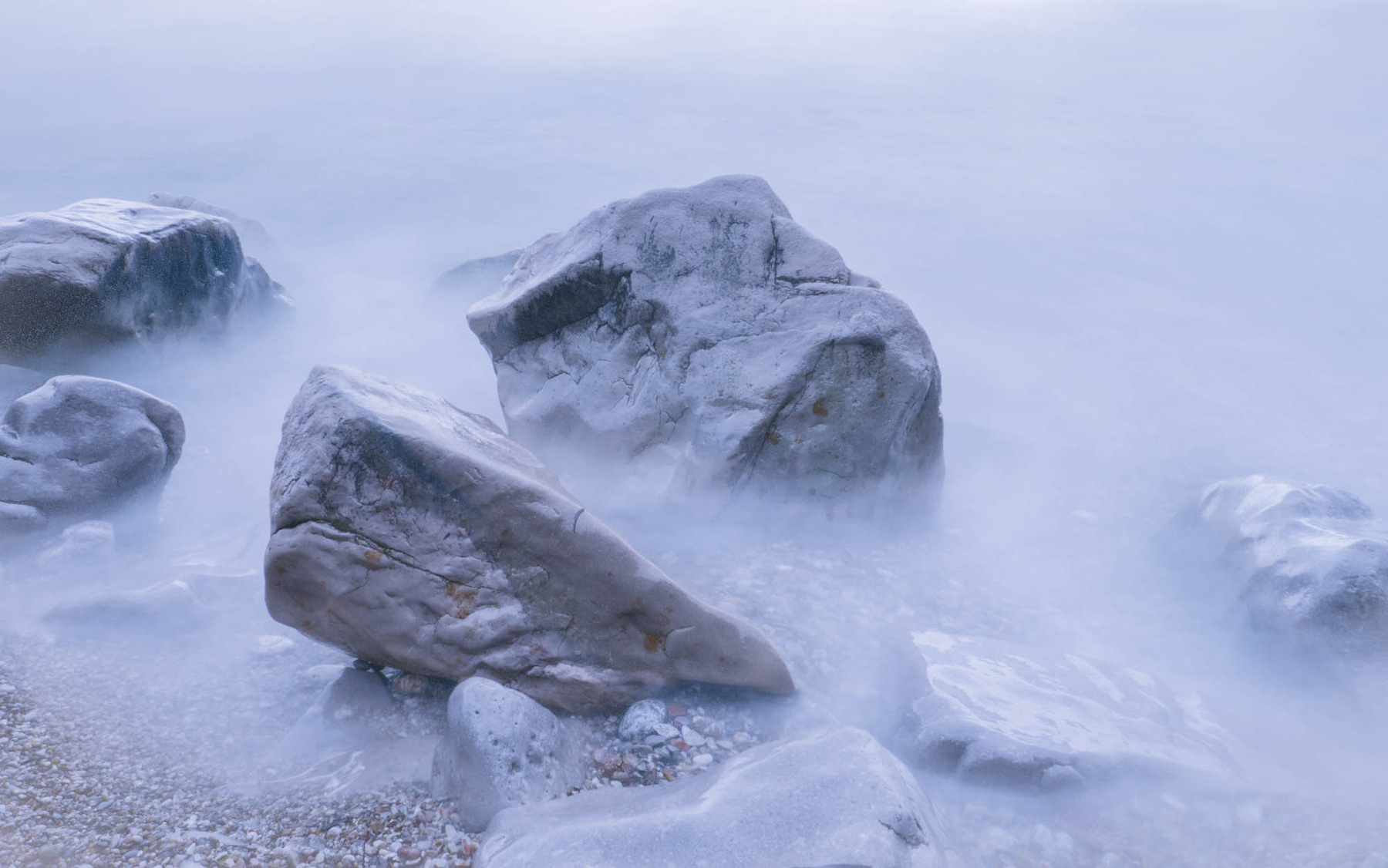 *** камни, вода, море