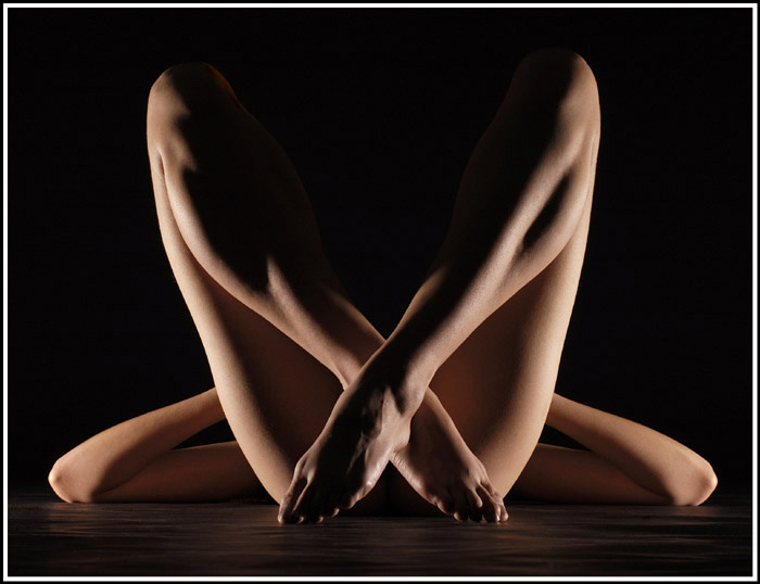 surrealism nude 
