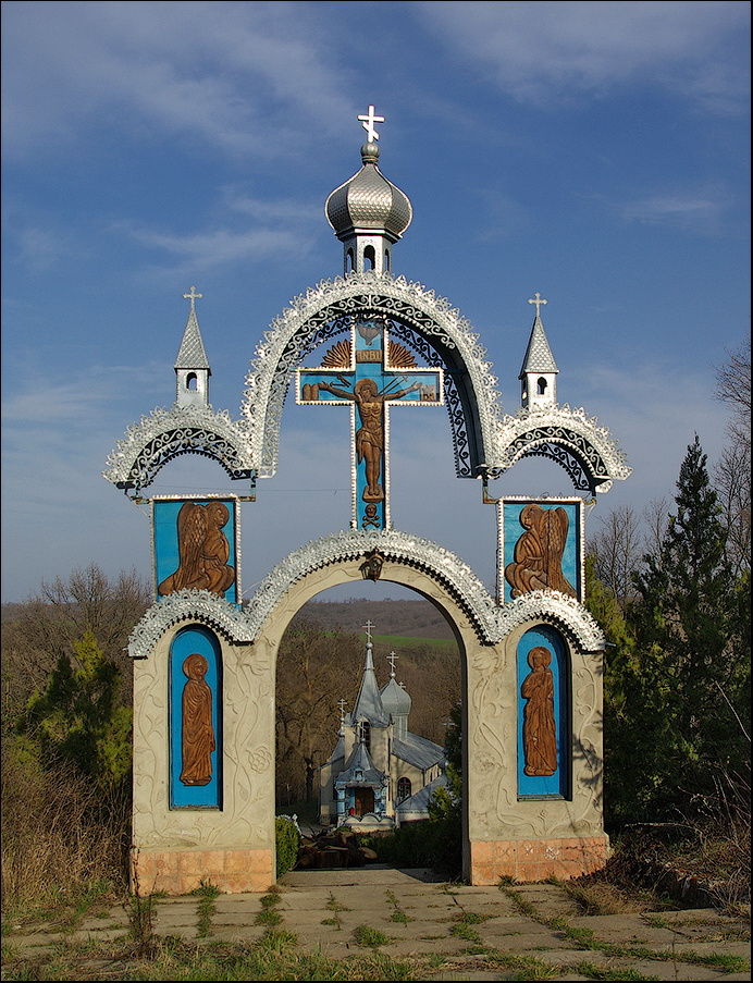 Монастырь Злоть. Старая церковь 