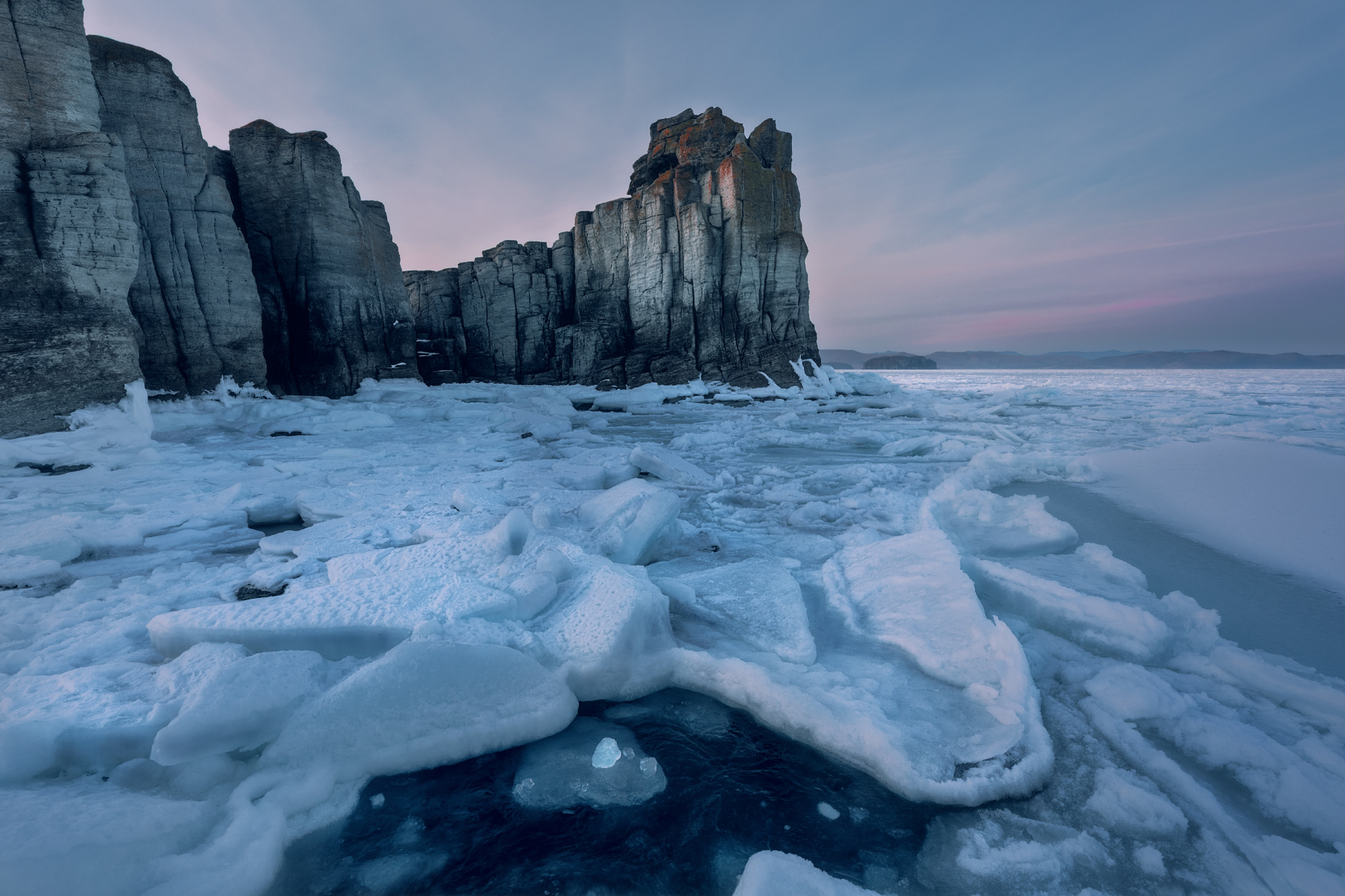 Вечер среди льдов Японского моря приморье приморский_край мыс_брюса маяк_бюссе японское_море пейзажи_приморья
