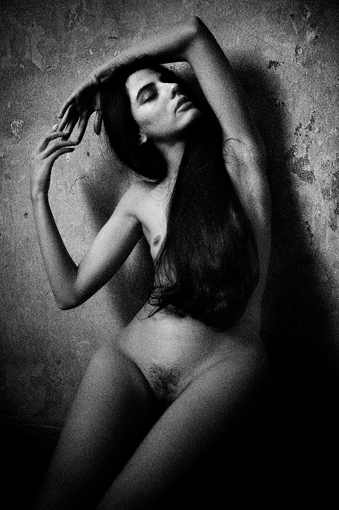 ..... Ilya LiS