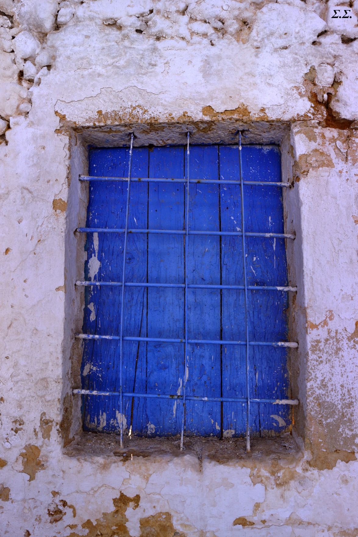 FORTIFIED BLUE WINDOW 