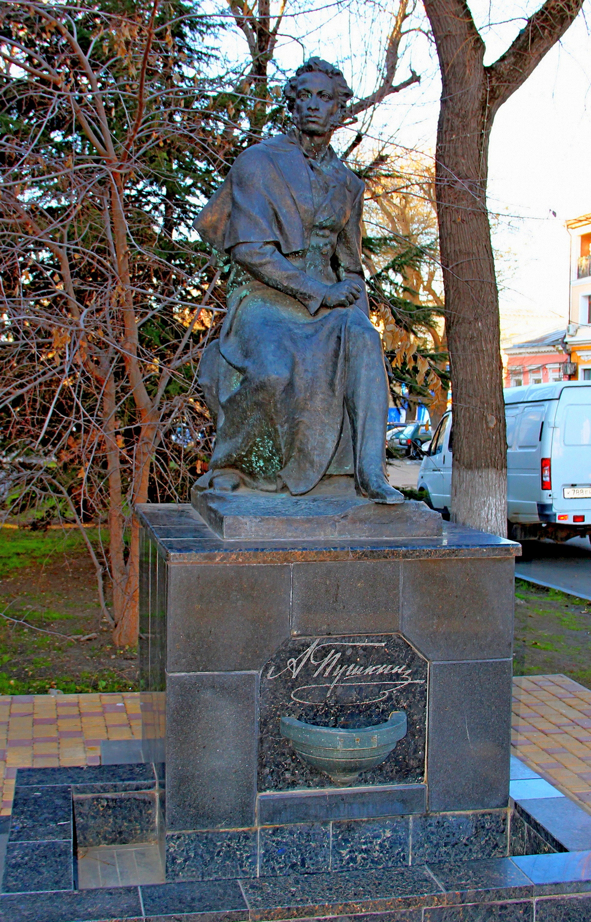 Памятник А.С. Пушкину россия крым симферополь памятник Пушкин годовщина искусство