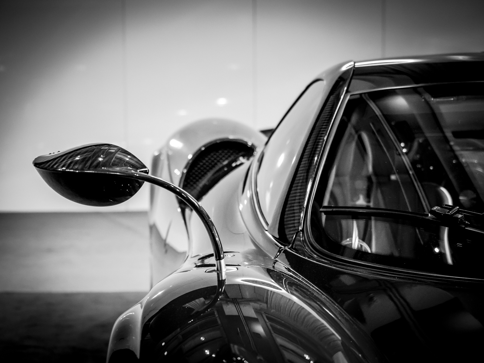 Пагани Pagani Auto Show 2017 Olympus B W
