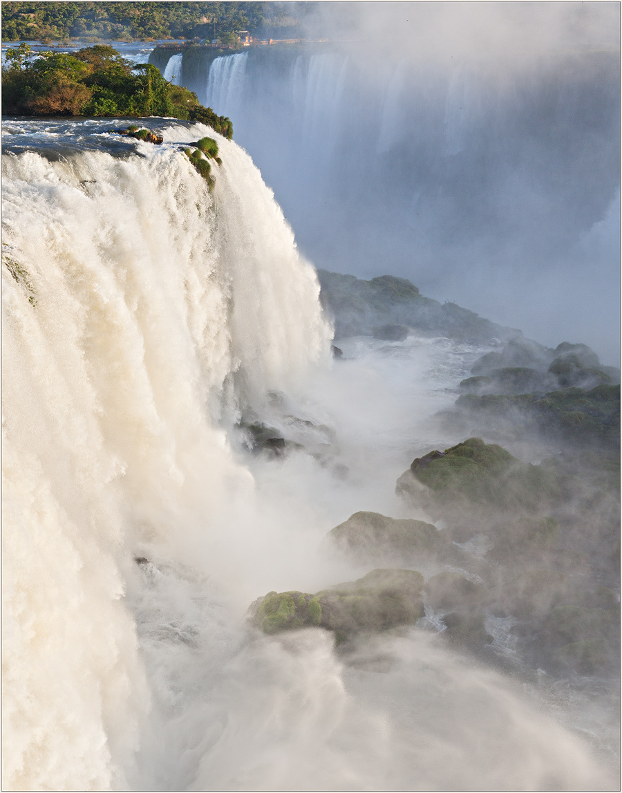 Большая вода Iguassu  Falls  National  Park  Brazil