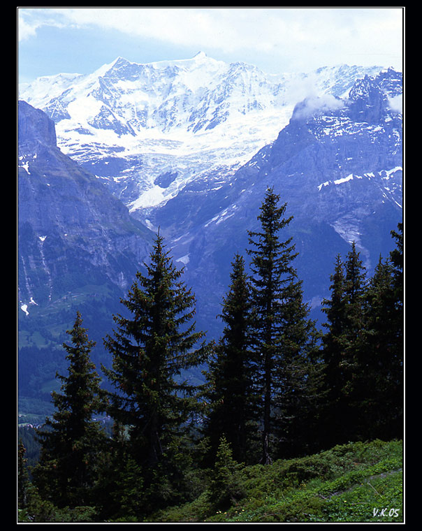 Спуск в долину долина швейцария switzerland