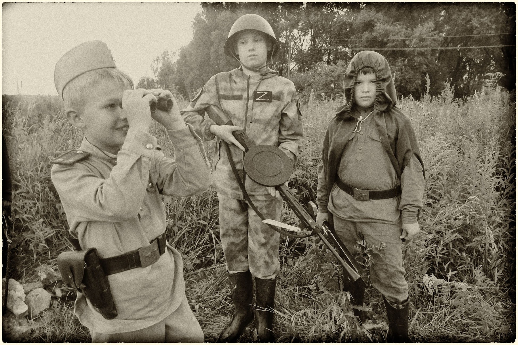 Наши дети играют в войну... 
