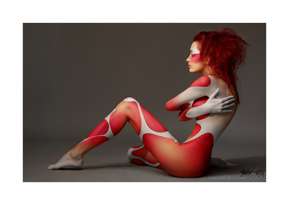 body-art девушка ню body-art