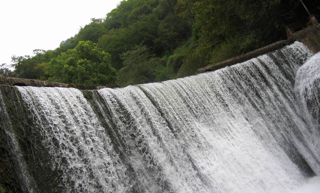 Горный водопад Водопад