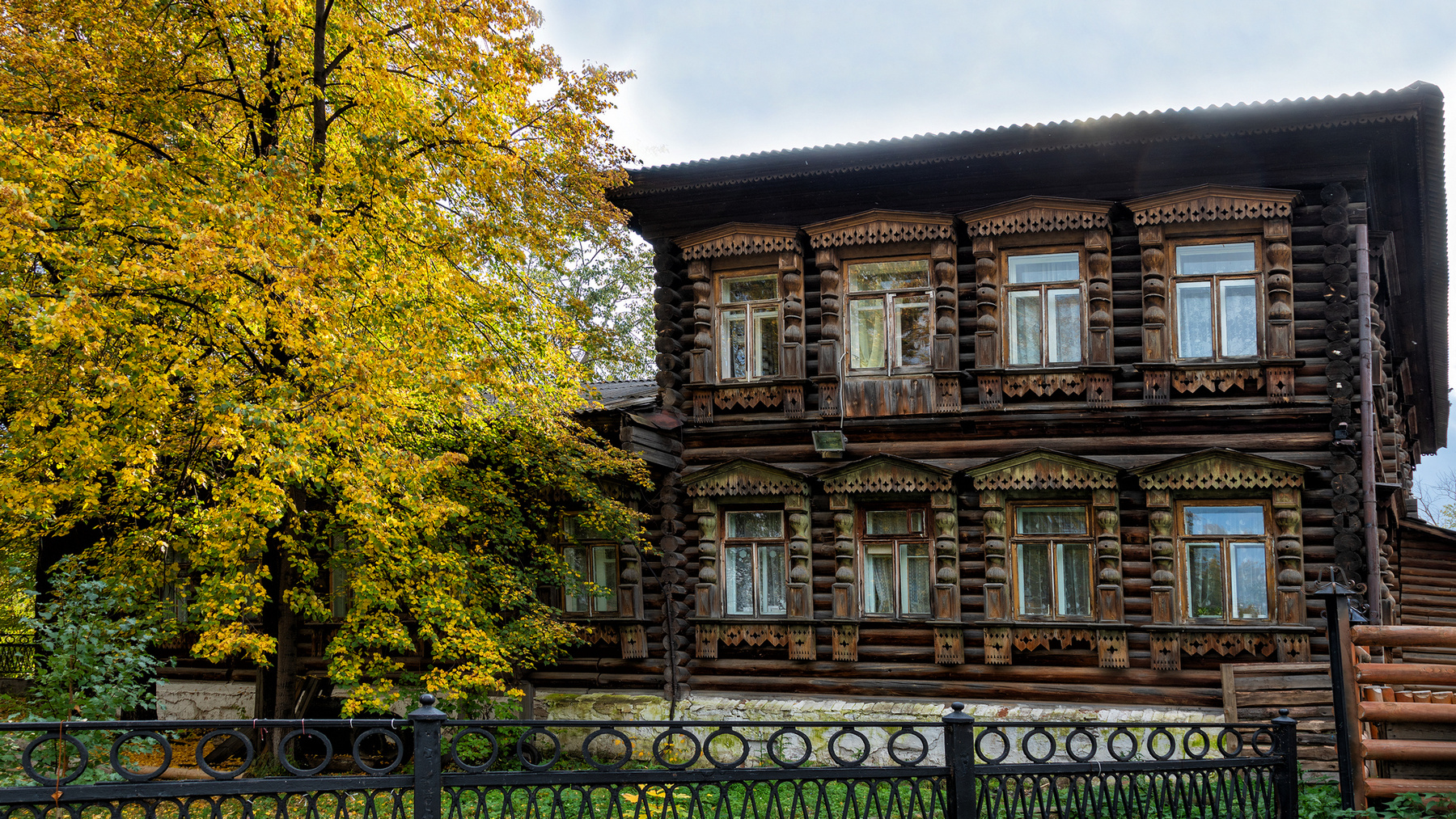 Старожил 