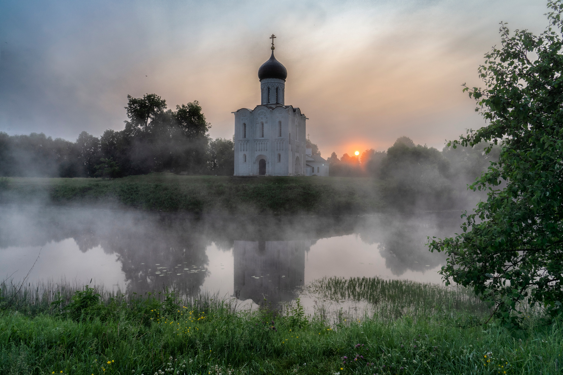 На восходе 