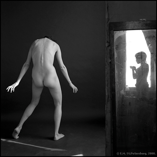 Зеркало (1). 2008 
