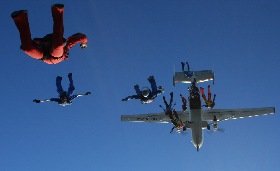 догнать красного дядю не так-то и просто skydive
