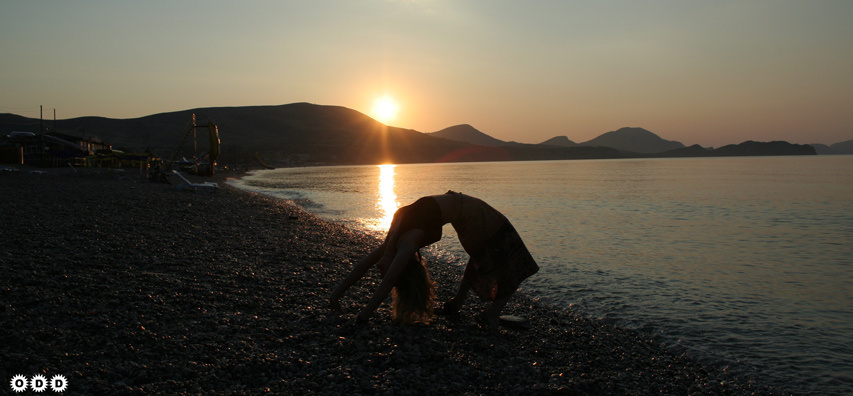 Рассвет в Коктебеле (Crimea, 2006) рассвет, девушка