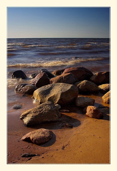 About Stones море камни песок холодно