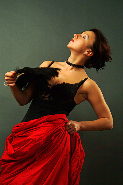 Passionate dreams of a business-lady to live a moment of Karmen Страсть Кармен Танец Мечты