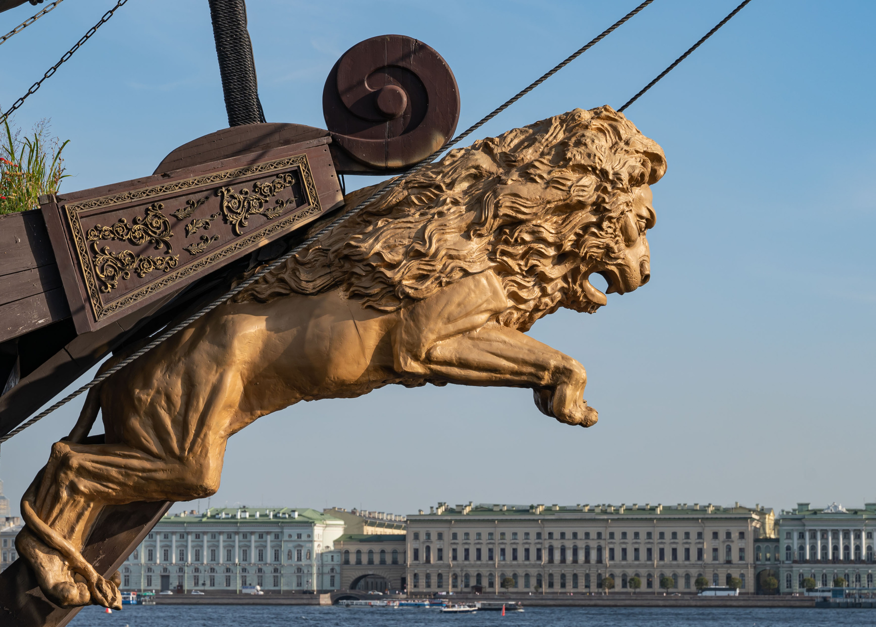 *** Питер львы Санкт-Петербурга лев летучий голландец