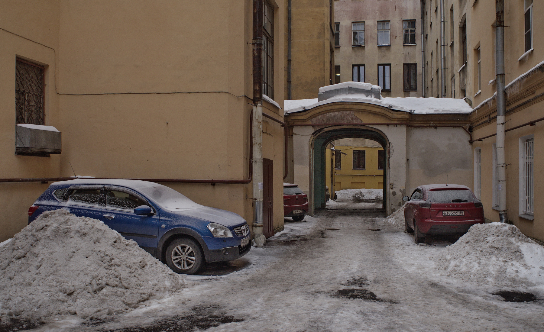 Бывшая каретная Петербург