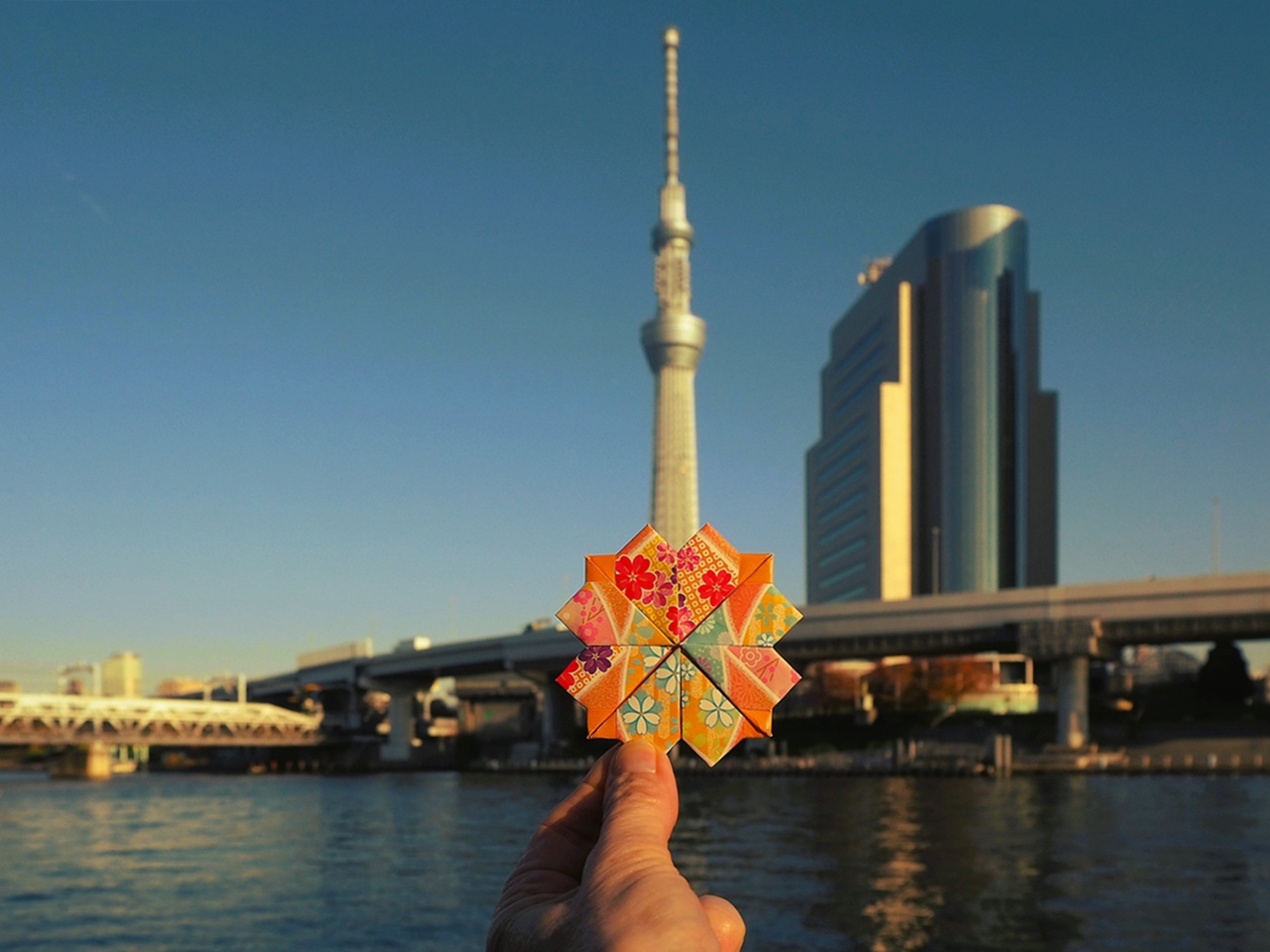 Оригами Tokyo подарок фотография японское искусство сложенная бумага васи вода река Сумида Токио телебашня Skytree мост Япония Азия