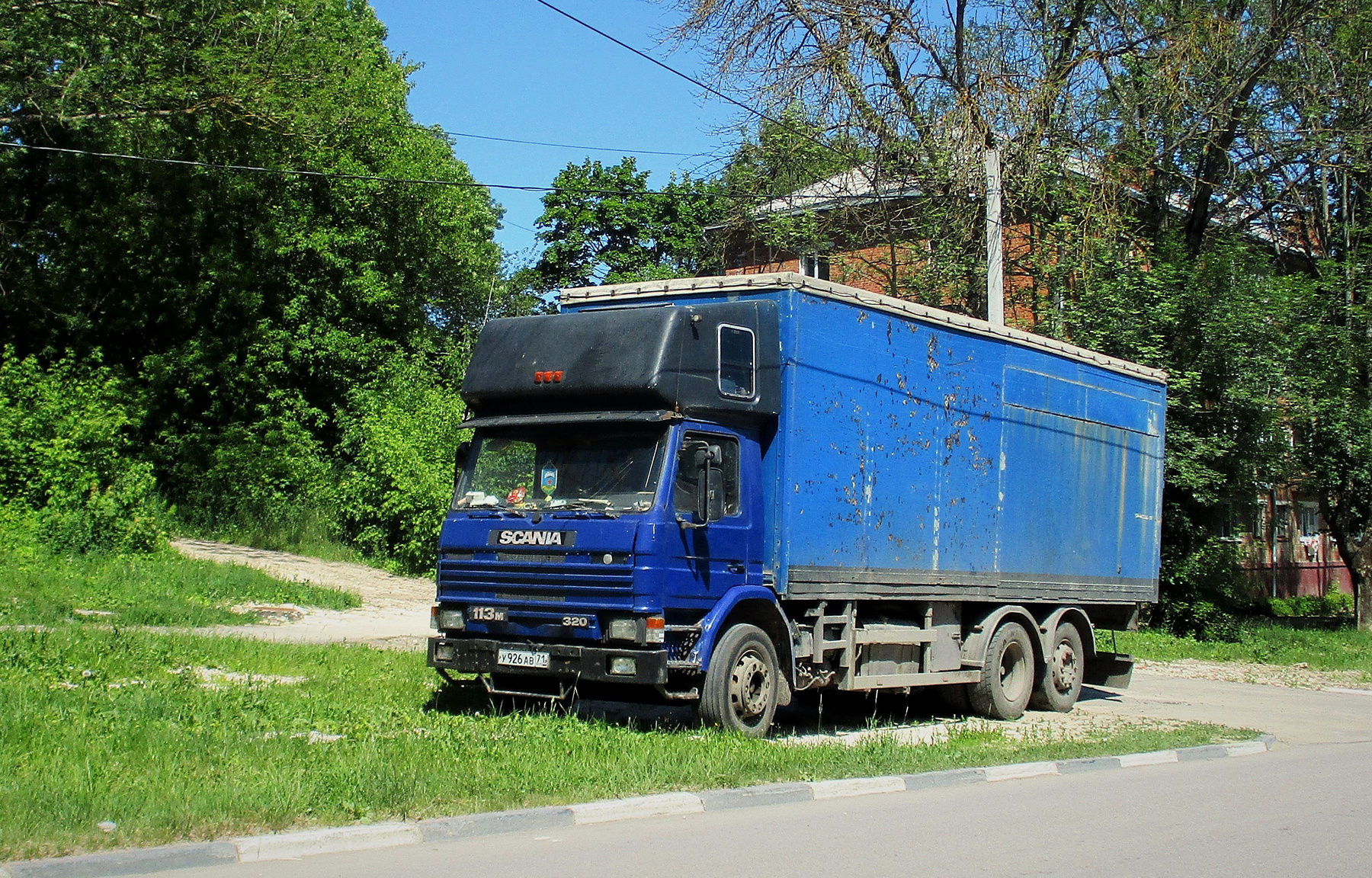 SCANIA Scania авто фургон улица город лето